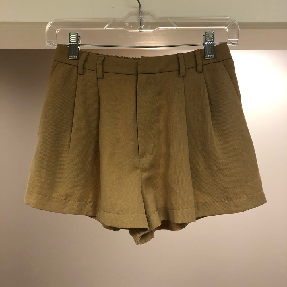 Forever 21 Shorts Size Small